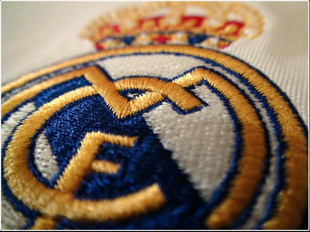 real madrid logo 2011. Real Madrid Strengthens its